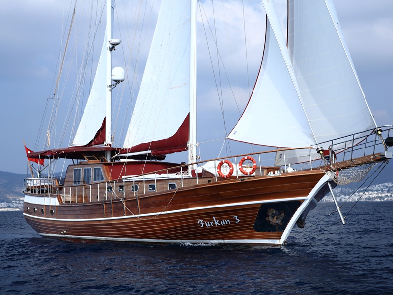 FURKAN III ( LUX YACHT)