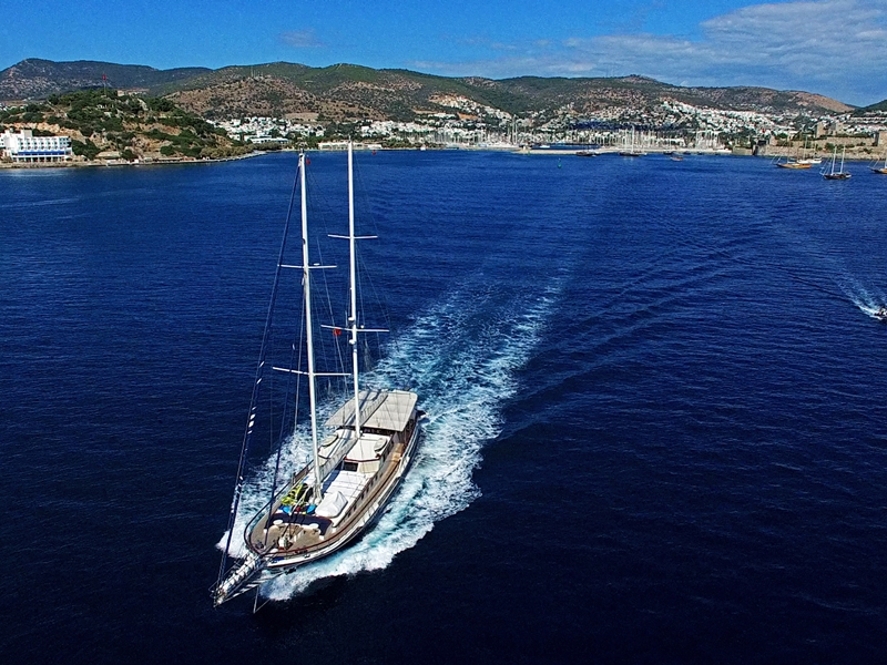 KANARYAM YACHT (LUX CLASS)