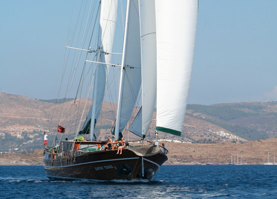 KAPTAN YILMAZ 3  (DELUX YACHT)