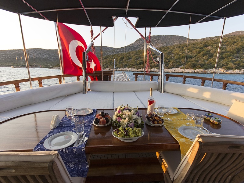 YA-KARİA GULET (LUXERY CLASS)